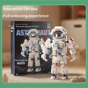 Modèle de jouet éducatif Garçon Astronaute pour Mini Briques Espace Dawn, en plastique assemblable, compatible, pour jeux de construction et ornements, vente en gros - Product Image 2