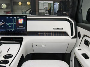 ROX ADAMAS 2026 Edición Todoterreno, SUV de 7 Asientos, REEV 4x4, para Campismo Fuera de Carretera, con Sistema de Cocina y 1405 km de Autonomía, Volante a la Izquierda - Product Image 5