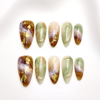 Faux ongles press-on faits main sur mesure, forme amande, effet ombré avec feuille d'or, fournisseur OEM ODM pour marque privée