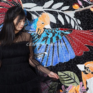 Mosaïque artistique murale en marbre avec fleurs et oiseaux colorés faits à la main, fabriquée en Thaïlande - Product Image 6
