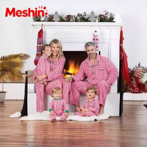 Pijamas Navideños a Rayas con Botones para Toda la Familia, Unisex, Manga Larga, Cuello Camisero, Ropa de Casa, Invierno 2026 - Product Image 3