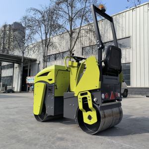 Compacteur vibrant à double tambour de 1 tonne avec moteur Changchai - Moteur hydraulique Danfoss - Product Image 2