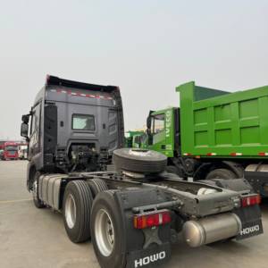 The new Howo MAX <strong>truck</strong> has a 460 hp manual transmission mated to a German MAN engine - Product Image 6