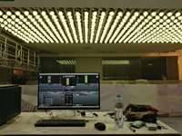 Système de levage DMX512 pour boule lumineuse cinétique LED 100W RGBW pour DJ et discothèque