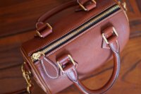 Tas Selempang Kotak Kecil Mewah Musim Gugur 2025 untuk Wanita, Mode Nasional, Ritsleting, Kulit Asli, Tahan Air