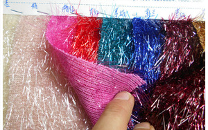 <span class=keywords><strong>Tela</strong></span> <span class=keywords><strong>de</strong></span> Felpa <span class=keywords><strong>de</strong></span> <span class=keywords><strong>Pelo</strong></span> Largo y <span class=keywords><strong>Corto</strong></span> Brillante 100% Poliéster PET para Decoración <span class=keywords><strong>de</strong></span> Disfraces <span class=keywords><strong>de</strong></span> Halloween y Navidad - Product Image 2