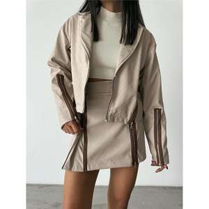 Jupe crayon gothique moderne avec fermeture éclair, en cuir véritable, longueur courte, broderie et volants, coupe ajustée, tissu denim - Product Image 2