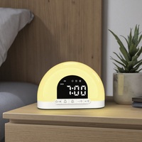 Réveil intelligent avec simulateur d'aube et lumière de réveil, horloge de table en forme de coquille, OEM ODM personnalisable, pour la relaxation et le sommeil, usage domestique pour bébé
