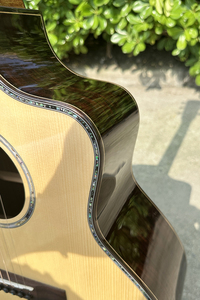 Guitarra Acústica Boult de Alta Calidad, Fabricada a Mano con Madera de Abeto Sólido, Cuerdas de Acero, Precio Económico - Product Image 5