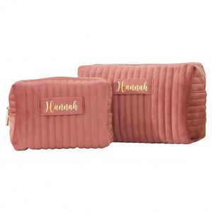 Pochette à maquillage personnalisée avec nom, pochette de rangement pour cosmétiques, trousse de toilette en velours de voyage, cadeaux pour demoiselles d'honneur, cadeau pour la fête des mères - Product Image 1