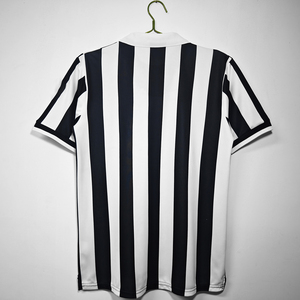 เสื้อ1998เดลปิเอโร่สำหรับใส่ในบ้านเสื้อเจอร์ซีย์สีดำสีขาวย้อนยุคพิมพ์ชื่อแบบสั่งได้ชุดเล็ก MOQ ต่ำ - Product Image 5