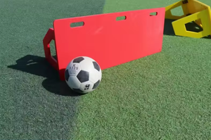 Équipement <span class=keywords><strong>de</strong></span> football personnalisé <span class=keywords><strong>pas</strong></span> <span class=keywords><strong>cher</strong></span>, entraînement, panneau <span class=keywords><strong>de</strong></span> rebond en plastique résistant aux chocs - Product Image 5