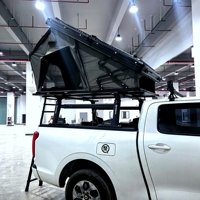 Tente de toit rigide en aluminium Overland Triangle T End avec cadre arrière en X pour camion 4x4