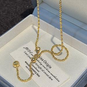 Collar con Colgante de Luna Súper Hada de Plata Pura S925, Diseño de Lujo, Cadena de Clavícula de Hada Ligera, Perla en Forma de Media Luna - Product Image 4