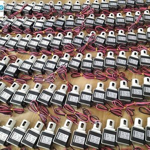 Vanne de serrage solénoïde de contrôle électrique et pneumatique de type 8001-A1 pour l'isolation des milieux aqueux, gazeux et acides, prise en charge OEM - Product Image 1