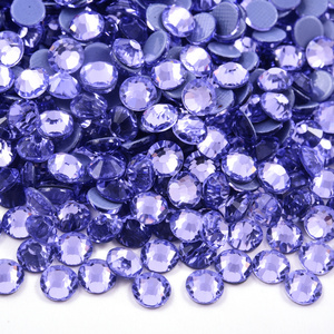 Oleeya Glass Purple Colors German Strong Glue <span class=keywords><strong>en</strong></span> Hot Fix Rhinestones Cristales <span class=keywords><strong>Strass</strong></span> Hot Press Iron Rhinestone <span class=keywords><strong>para</strong></span> lazos Ropa - Product Image 3