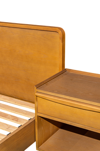 Cama de madera de diseño Tessa King Midcentury Color roble natural - Product Image 2