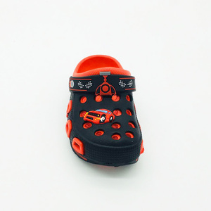 Sabots de jardin en EVA pour enfants en gros 2021, sabots à trous pour enfants, sandales de plage d'été, pantoufles pour garçons et filles - Product Image 3