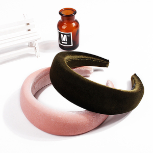 Diadema de terciopelo de color liso para mujer, venta al por mayor, banda ancha de tela gruesa de color liso para el cabello, accesorios de maquillaje para niñas, para invierno - Product Image 4