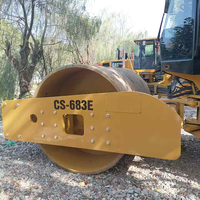 Offre Spéciale : Rouleau compresseur d'occasion Caterpillar CS-683E, équipement de compactage robuste pour projets routiers