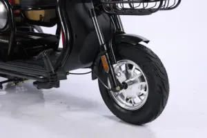 האטה אוטומטית של סיבוב קטנוע ניידות קל משקל לכסא גלגלים ממונע לנכים