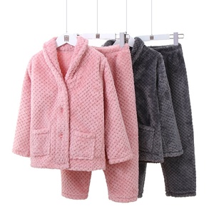 Pigiama di Lusso Personalizzato in Pile Termico di Poliestere, Set Due Pezzi <span class=keywords><strong>per</strong></span> Coppie, Abbigliamento da <span class=keywords><strong>Notte</strong></span> Invernale Natalizio di Lusso <span class=keywords><strong>per</strong></span> Donna, Vendita all'Ingrosso - Product Image 6
