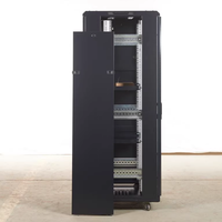 Armoire réseau 42U conçue en usine 19 pouces support de serveur télécom debout au sol 4U/6U/12U/42U capacité 600mm verre pour les données