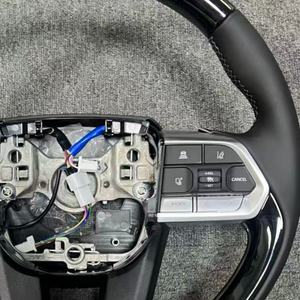 Volant noir piano pour <span class=keywords><strong>Toyota</strong></span> Hilux Revo Land Cruiser <span class=keywords><strong>GR</strong></span> Camry Land Cruiser LC200 LC300 Prado 120 150 200 Sports - Product Image 3