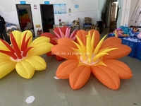 Fleur gonflable colorée pour Alice au pays des merveilles accessoires de fleur de lumière LED gonflables pour la décoration de scène