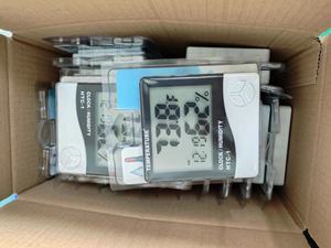 डिजिटल घरेलू थर्मामीटर हाइग्रोमीटर परिवार इनडोर पर्यावरण तापमान आर्द्रता मीटर - Product Image 4