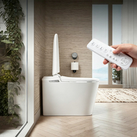 Toilette intelligente moderne à poser au sol, en céramique, avec bidet intégré, siège chauffant et chasse d'eau à capteur au pied, pour l'Europe