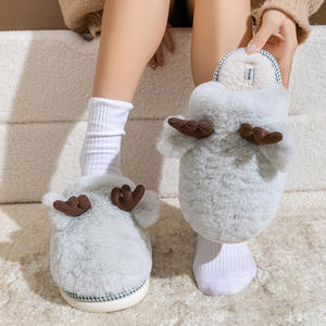 Vente directe en gros PVC semelle antidérapante pantoufles en fourrure doublure en peluche cerf coton pantoufles avec style chaud en gros - Product Image 3
