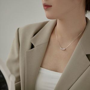 Dylam en Stock, Joyería Fina, Diseño Minimalista, Accesorios Diarios para Mujer, Collar con Colgante de Cadena de Perlas de Plata S925 con Rodio - Product Image 2
