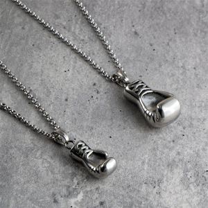 Gant de boxe pendentif collier hommes Punk acier inoxydable poing colliers hommes bijoux - Product Image 3