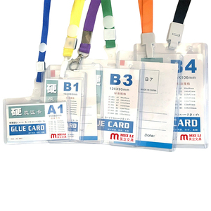 Porta Tarjetas de Identificación de Plástico Duro Transparente e Impermeable de PVC para Exposiciones - Product Image 1