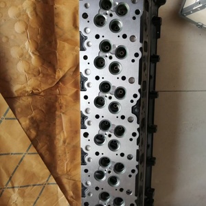 Repuestos para Excavadoras, Cabeza de Cilindro de Motor 5-11141-196-0, 1-11141-196-0 para Motores 6HK1, 6BG1, 6RB1, 6UZ1, 6WG1, 6BD1 - Product Image 1