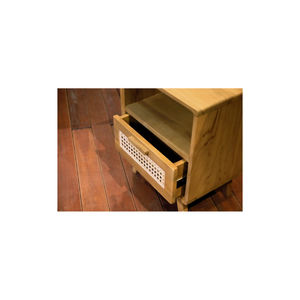 La mesita de noche Enzo combina un diseño moderno y elegante con una textura de madera lujosa, ofreciendo un almacenamiento elegante. - Product Image 3