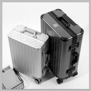 Bagage à main tout en aluminium pour hommes Bagage de voyage noir Valise à roulettes en métal rigide Valise en aluminium argentée - Product Image 2