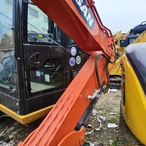 Mini-excavatrice hydraulique d'origine Doosan DX60-9C, d'occasion en excellent état, provenant de Corée du Sud, avec boîte de vitesses, pompe et PLC - Product Image 3