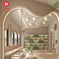Design d'intérieur créatif pour restaurant pour enfants en bois, mobilier de terrain de jeux personnalisé, décoration de meubles pour enfants