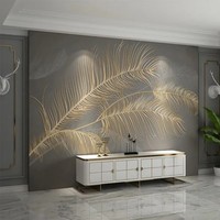 Papier peint mural non tissé à fond foncé avec motif de palmiers dorés, taille personnalisée, art botanique pour un salon ou une chambre apaisants, résistant au feu