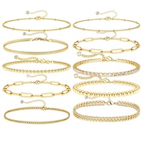 Vente en gros, lot de 5 bracelets, bijoux tendance, plaqué or, acier inoxydable, perles et chaîne, bracelets superposés pour femmes