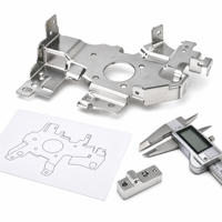 Composants estampés sur mesure, fabrication de tôlerie OEM, service d'estampage métallique, supports, boîtiers, rails de châssis, quincaillerie