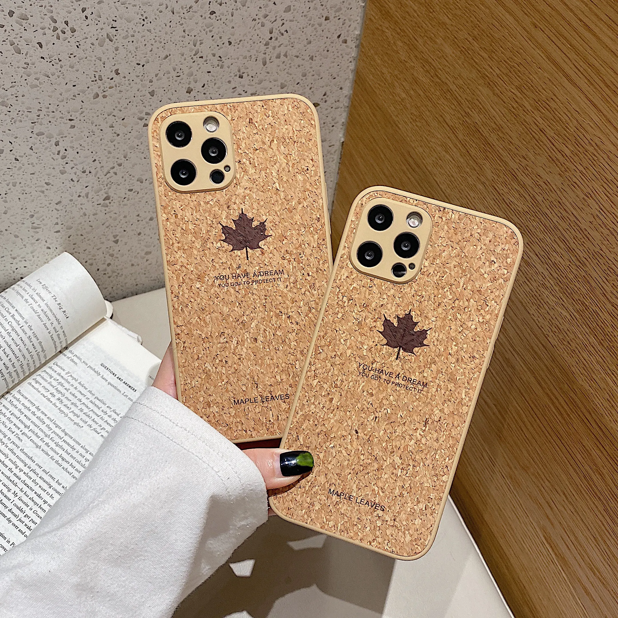 ل iPhone13 برو ماكس مطاط السيليكون السائل حالة الغطاء الخشب نمط تخصيص تتجه أغطية هواتف محمولة 2021