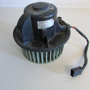 Audi 80 Serie B4 1991-1995 Verwarmingsventilator 893819021 12V En 24V Radiatorventilatoren Gebruikt Model 8230 17-1-b-9 - Product Image 1