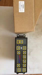 Pièces détachées compatibles pour excavatrice LGMC 11N6-90031 R-225-7 Hyundai-7 Panneau de climatisation - Product Image 2