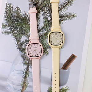 <span class=keywords><strong>Orologio</strong></span> da Donna all'Ingrosso dal Design Artistico e Grazioso, <span class=keywords><strong>Orologio</strong></span> Semplice e alla Moda per il Tempo Libero, Orologi da Ragazza Sportivi al Quarzo per Donna - Product Image 2