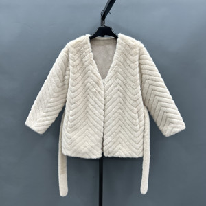 Janefur Manteau en fourrure artificielle pour femme Manteau en fourrure de vison de haute qualité pour femme avec ceinture - Product Image 2