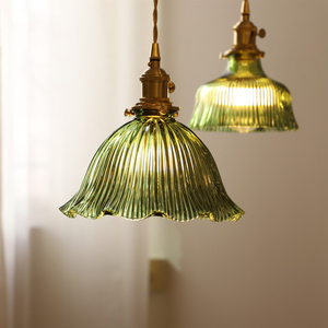 Suspension vintage en verre à <span class=keywords><strong>volants</strong></span> en forme de fleur, transparente/verte, pour balcon, chevet de lit, restaurant - Product Image 2