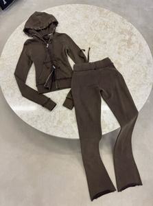 Set di tute da donna con cappuccio e pantaloni svasati con ricamo personalizzato con cerniera e pantaloni a zampa di alta qualità per <span class=keywords><strong>abbigliamento</strong></span> in due pezzi - Product Image 3